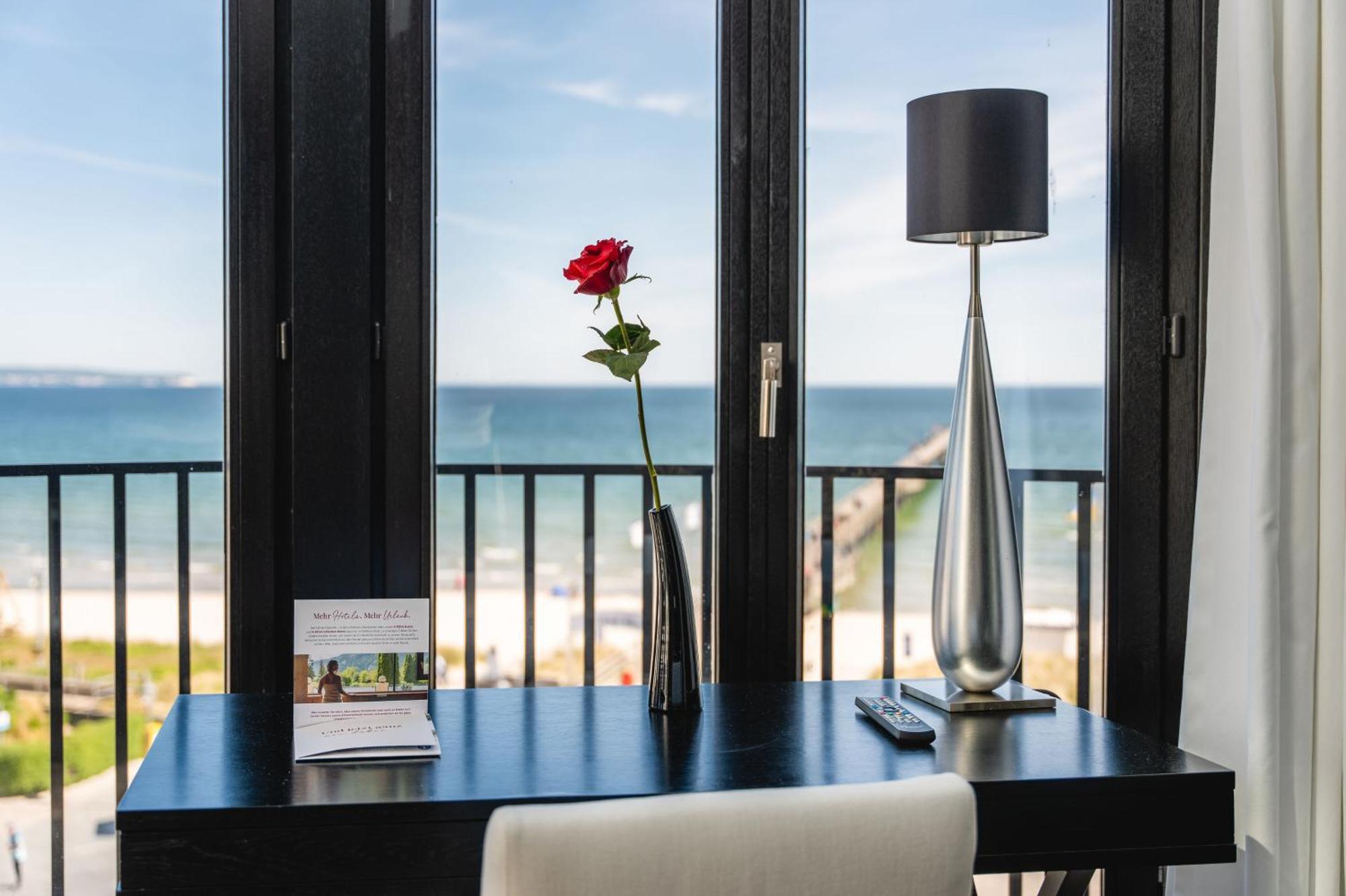 A-Rosa Collection Hotel Ceres Am Meer - Adults Only 宾茨 外观 照片