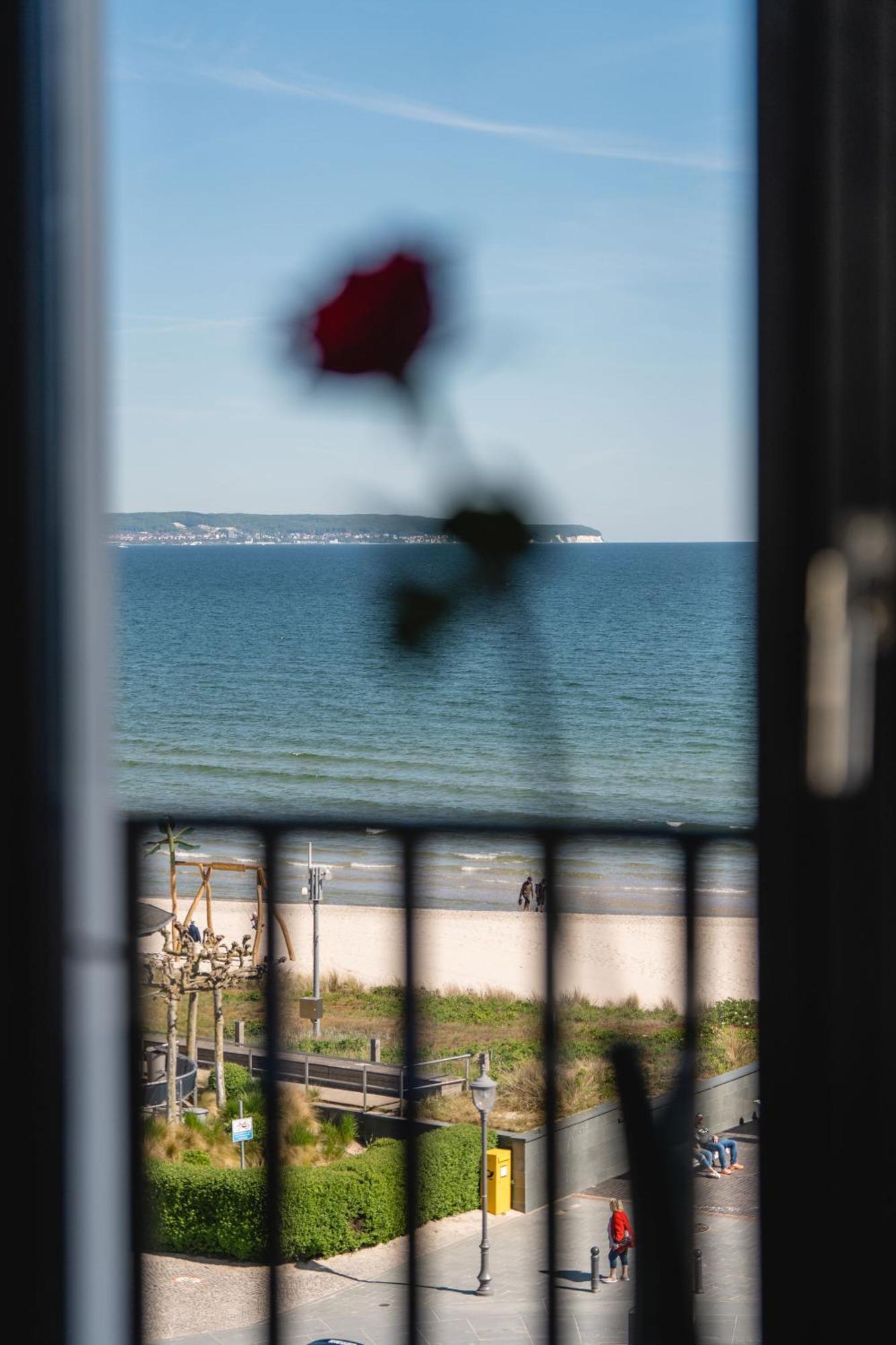 A-Rosa Collection Hotel Ceres Am Meer - Adults Only 宾茨 外观 照片